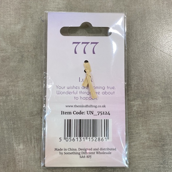 Angel Number 777 Keyring - Picture 2 of 3